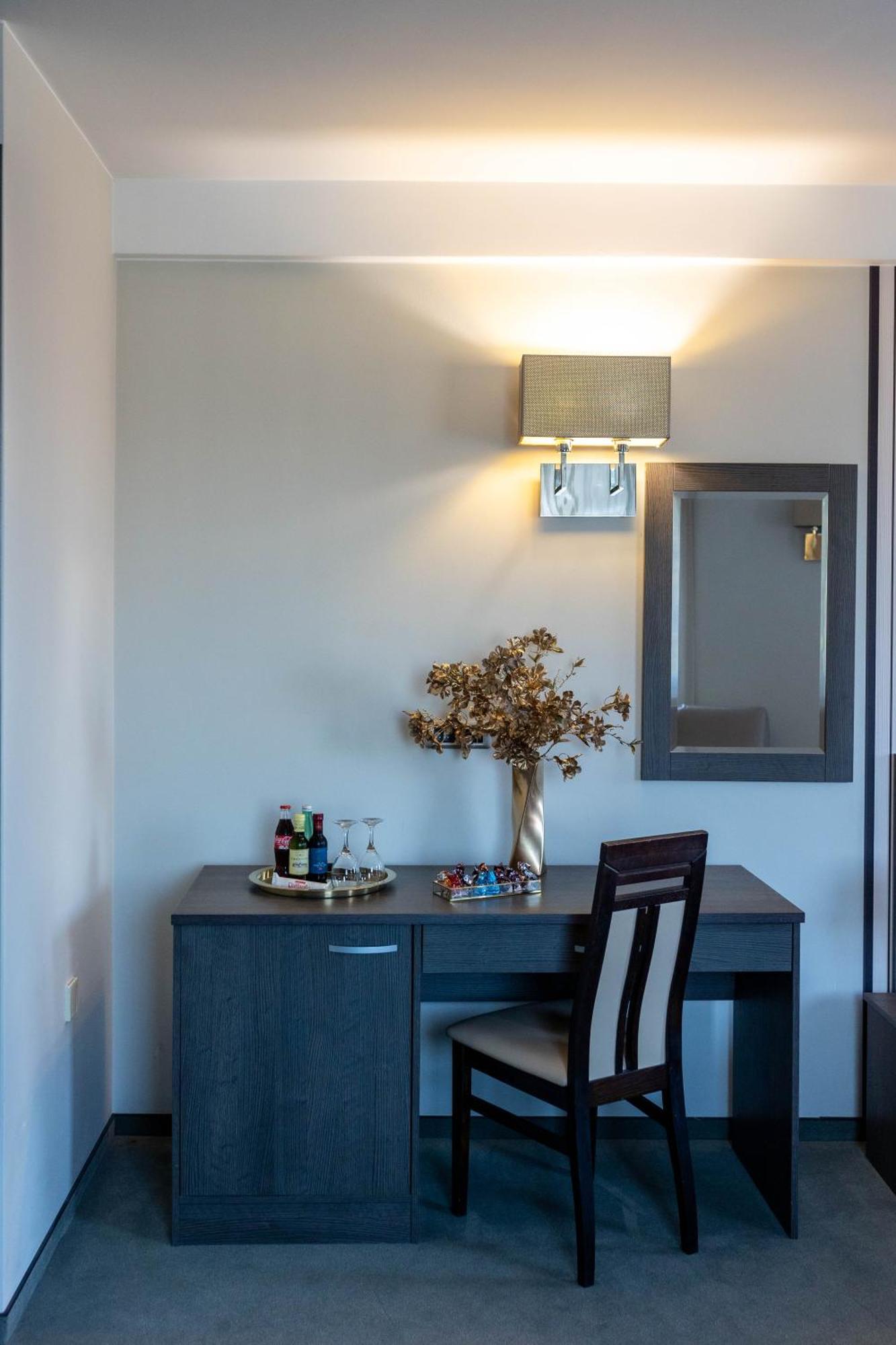 Art Hotel Slavonski Brod Extérieur photo